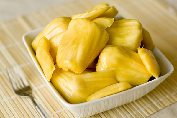ba-bau-co-nen-an-mit-khong