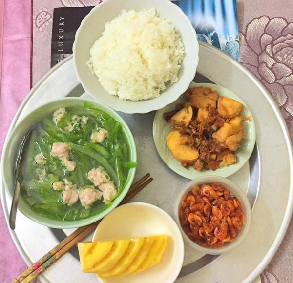 thuc-don-cho-ba-de-9