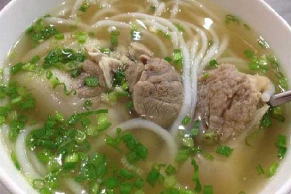 quan-an-dem-binh-thanh-banh-canh-gio-heo-dem