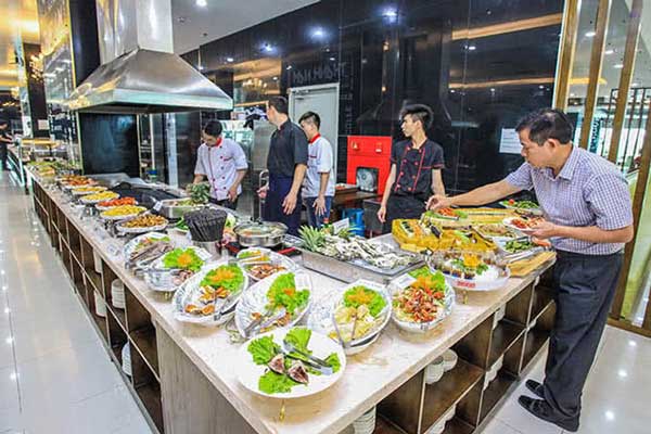 nha-hang-buffet-quoc-te-thanh-nam-2