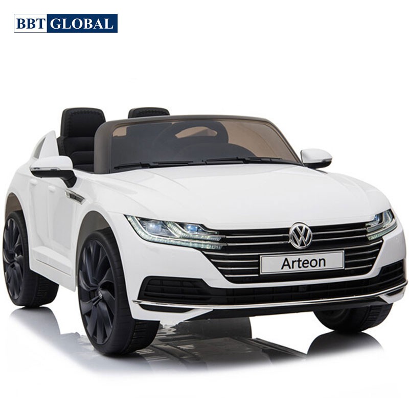 Ô tô điện Volkswagen Arteon bản quyền trắng Arteon-T