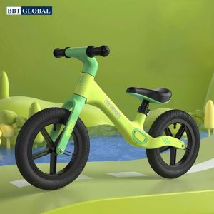 Xe thăng bằng cho bé khung siêu nhẹ BBT GLOBAL Q521