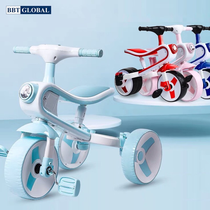 Xe chòi chân cho bé 3 tuổi