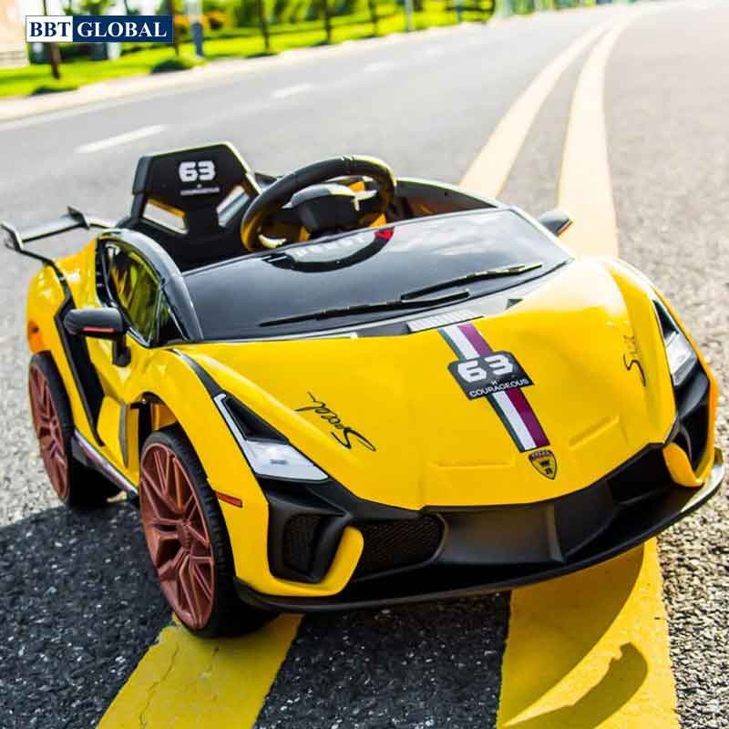 xe hơi điện cho bé