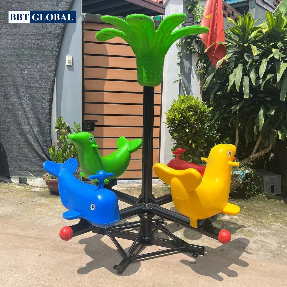 Mâm quay ngoài trời nhập khẩu 4 chỗ BBT Global DQNK-1253