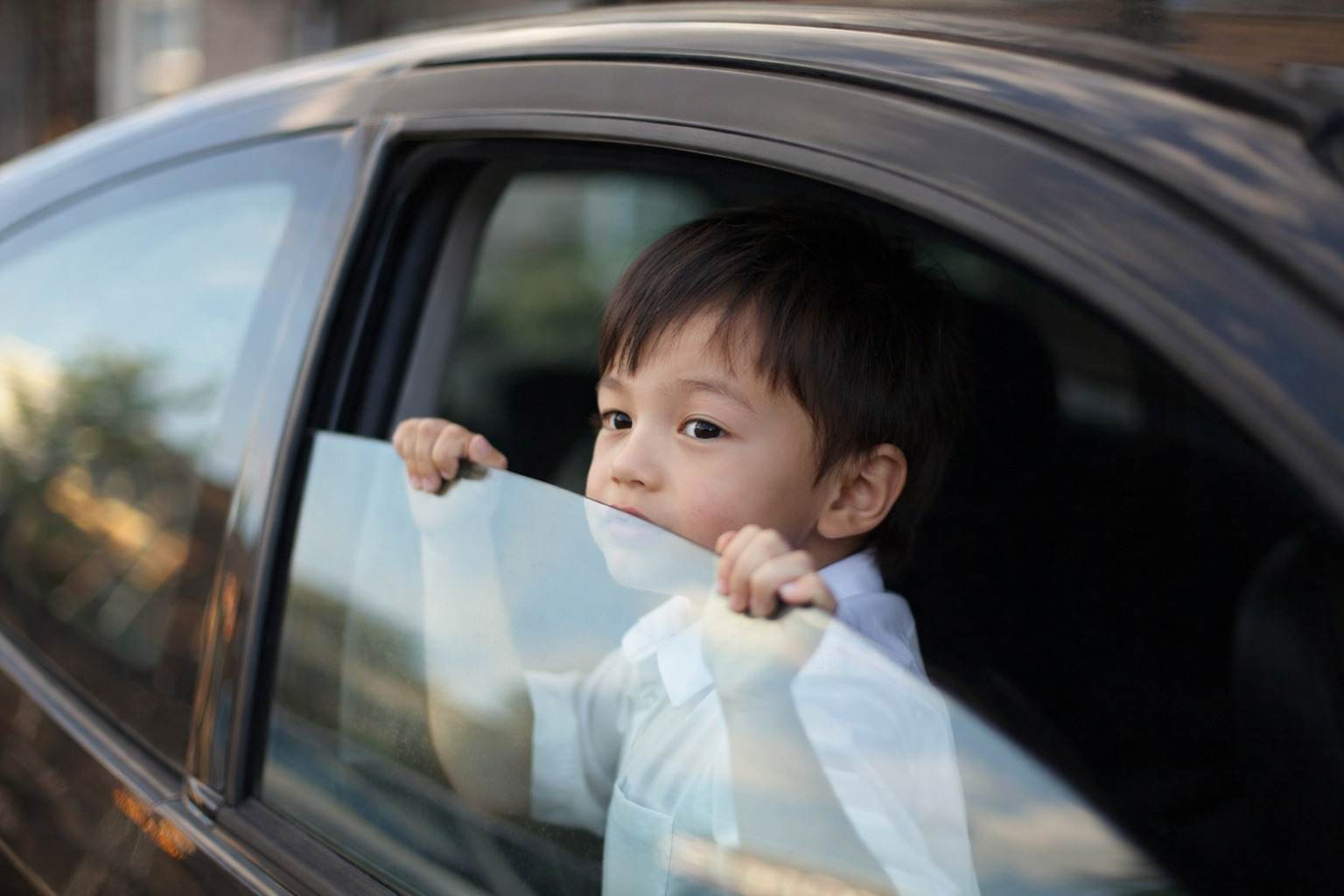 Về quê bằng ô tô có bé