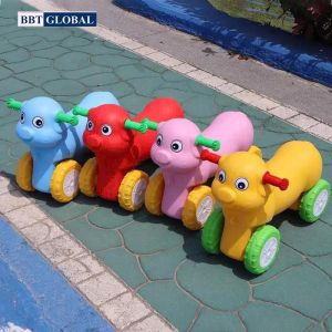 Xe chòi chân nhập khẩu heo con ZK1024A