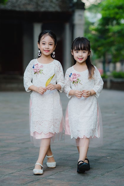 áo dài cách tân cho bé