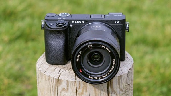 máy chụp hình sony