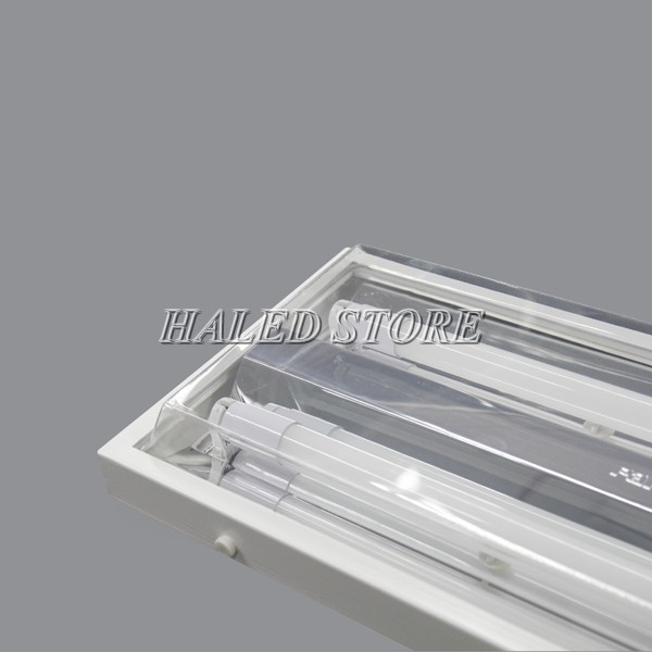 Mẫu đèn phòng sạch Paragon PIFK236L36