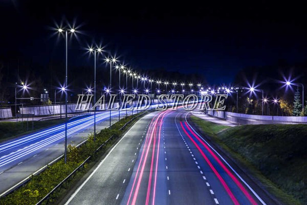 Khoảng cách đèn LED chiếu sáng đường quốc lộ