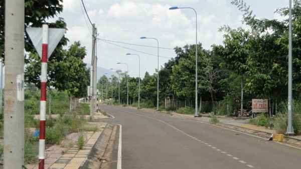 Cột đèn cao áp 6m dùng để chiếu sáng đường khu đô thị