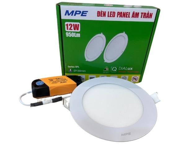 Đèn LED âm trần