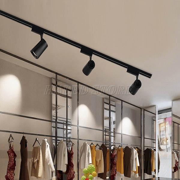 Tầm quan trọng của đèn rọi ray trong cửa hàng và shop quần áo