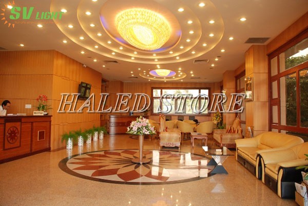 Ứng dụng chiếu sáng của đèn LED âm trần HLDADLT5-9 fin bạc