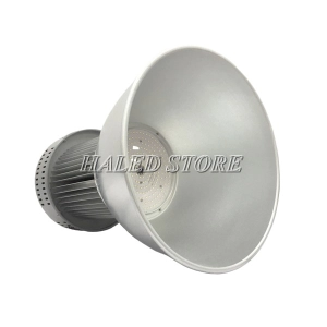 kieu-dang-cua-den-led-nha-xuong-hldab3-200