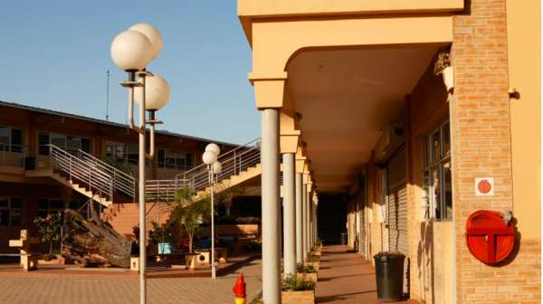 HỌC VIỆN ZIMBABUE