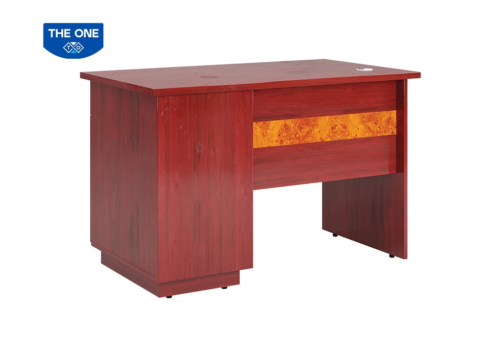 Bàn nhân viên sơn PU