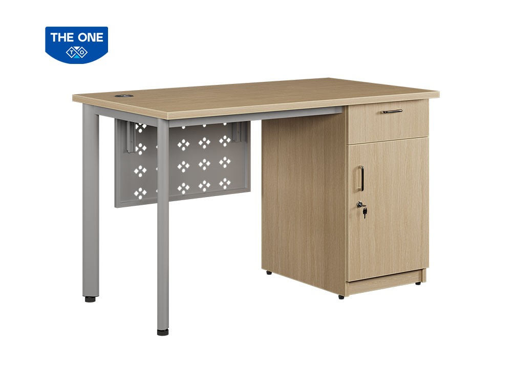 Bàn nhân viên Royal