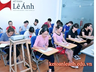 400x300-hoc-ke-toan-phan-mem-misa-le-anh-min-1