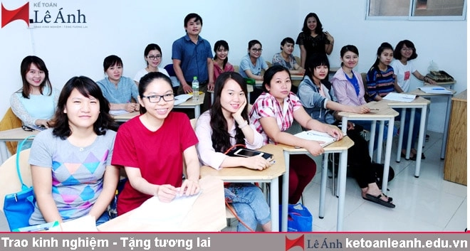 dao-tao-ke-toan-tong-hop-o-dau-min