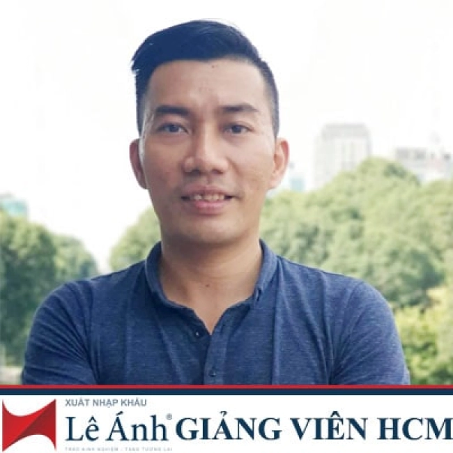 giang-vien-xuat-nha-khau-le-anh-huynh-chi-phuong-tung-min