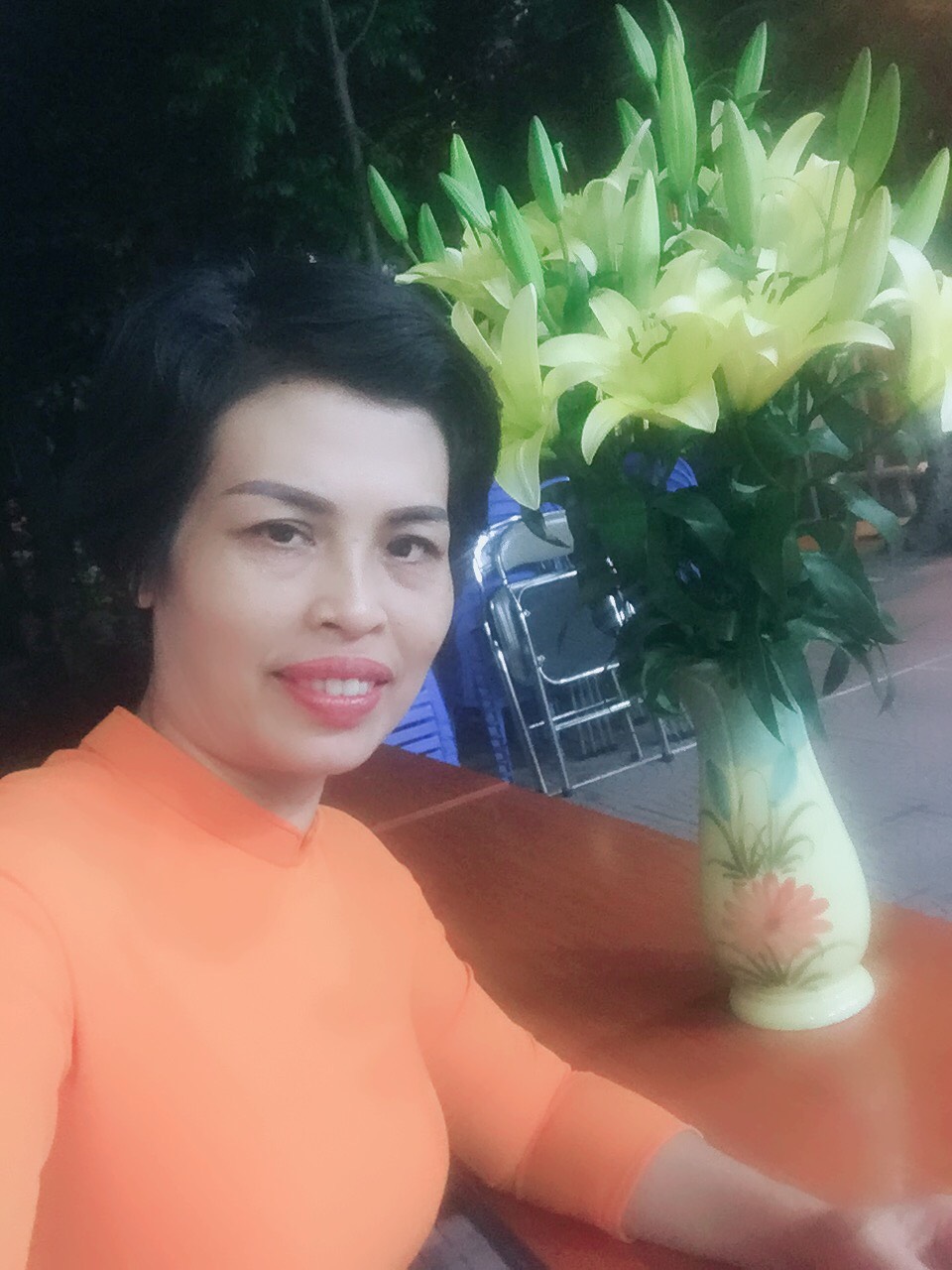 Ảnh cô Khánh Vân
