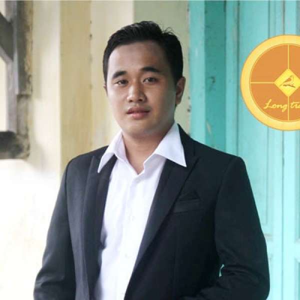 giang-vien-tran-van-long