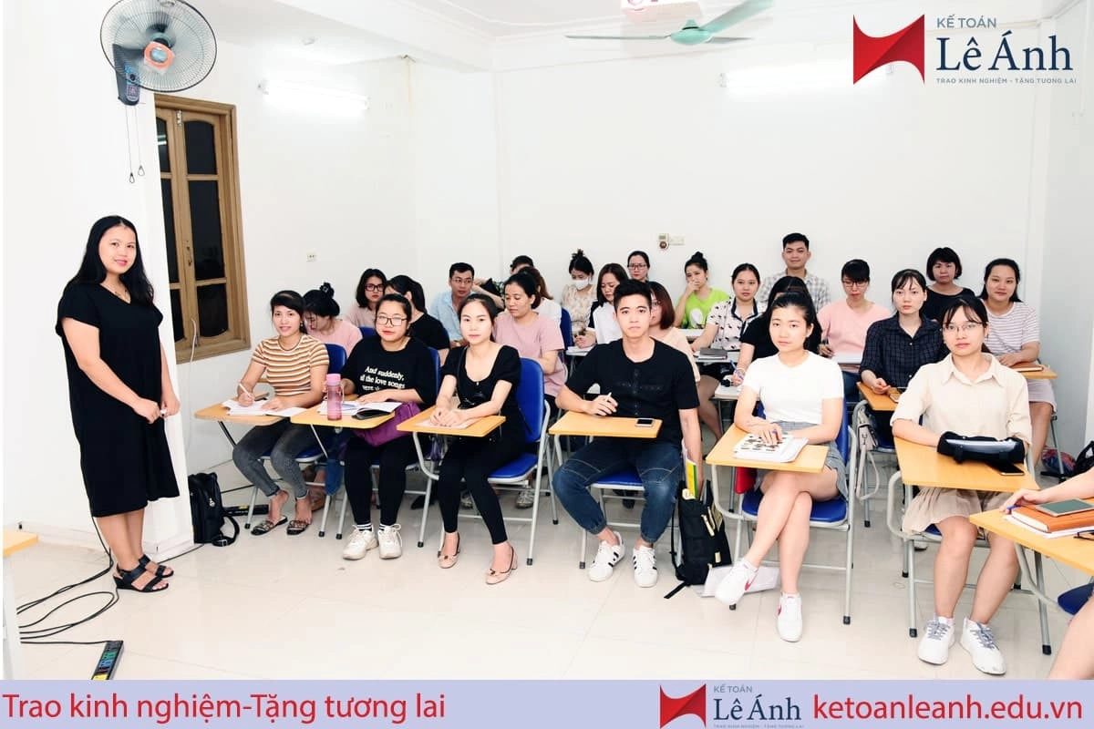 hoc-nghiep-vu-ke-toan-tai-ha-noi-tphcm
