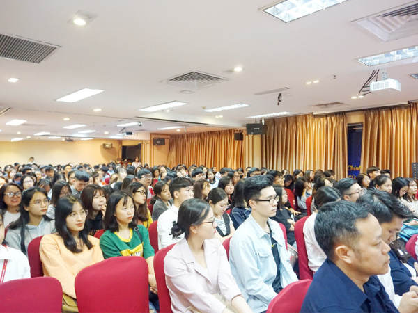 logistics-dich-den-va-con-duong