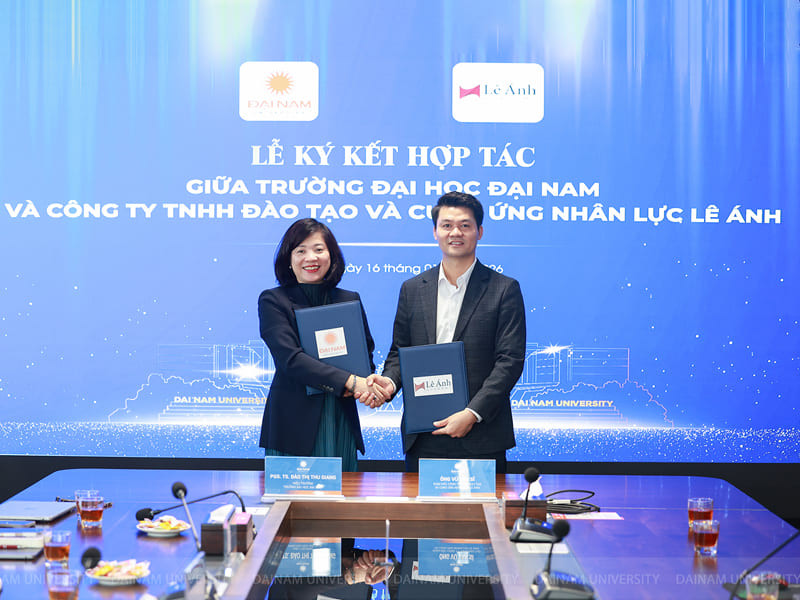 Kế toán Lê Ánh ký kết hợp tác với khoa kế toán trường Đại học Đại Nam