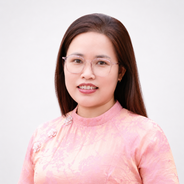 giang-vien-chu-tra-mi