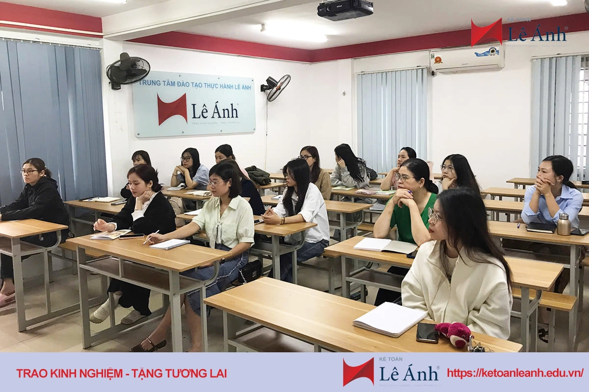 Hình ảnh khóa học kế toán thuế tại Kế toán Lê Ánh