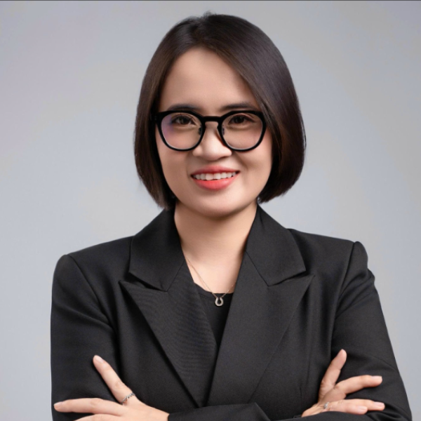 giang-vien-tran-lan-anh