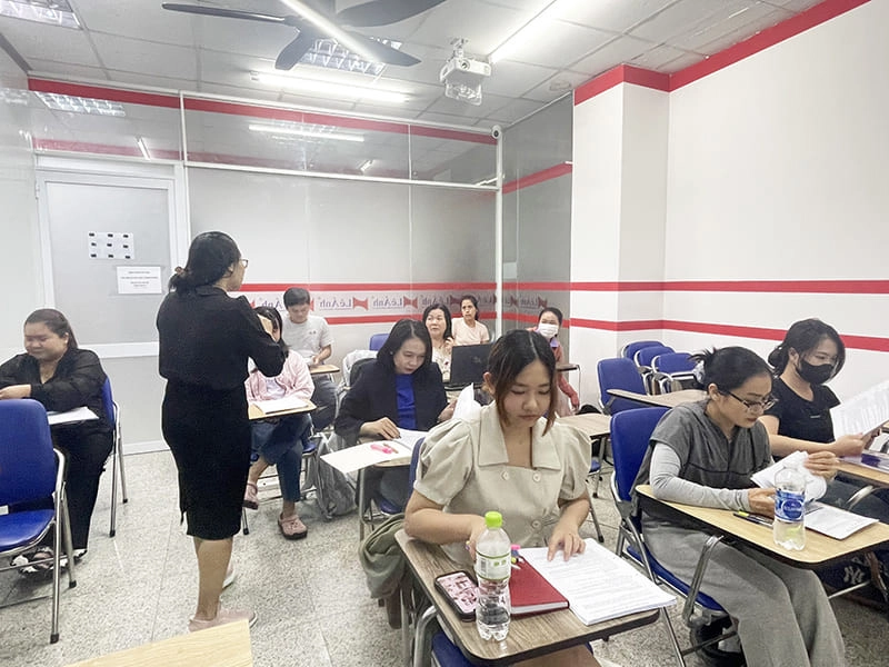 Hình ảnh khóa học kế toán tổng hợp tại TPHCM - Kế toán Lê Ánh