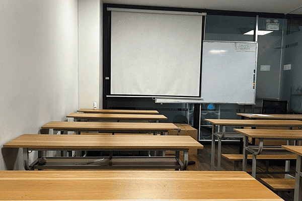 Phòng học phục vụ các lớp đào tạo trực tiếp