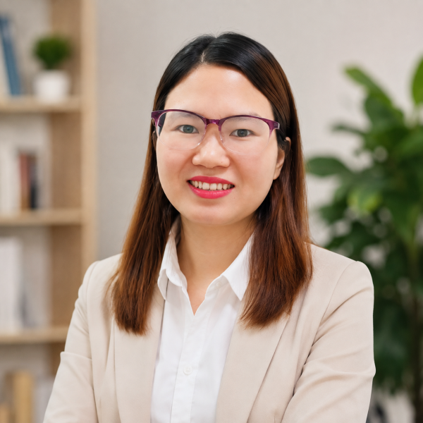 giang-vien-pham-thi-trang