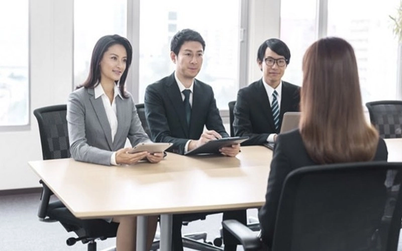 chuyen-vien-tuyen-dung