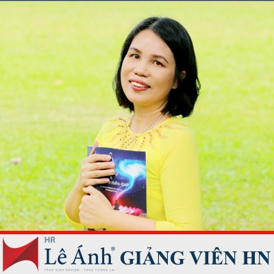 giang-vien-tran-thi-anh-le-anh-hr