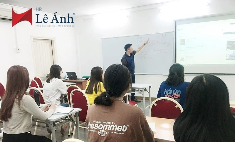 Khóa học hành chính nhân sự Lê Ánh HR
