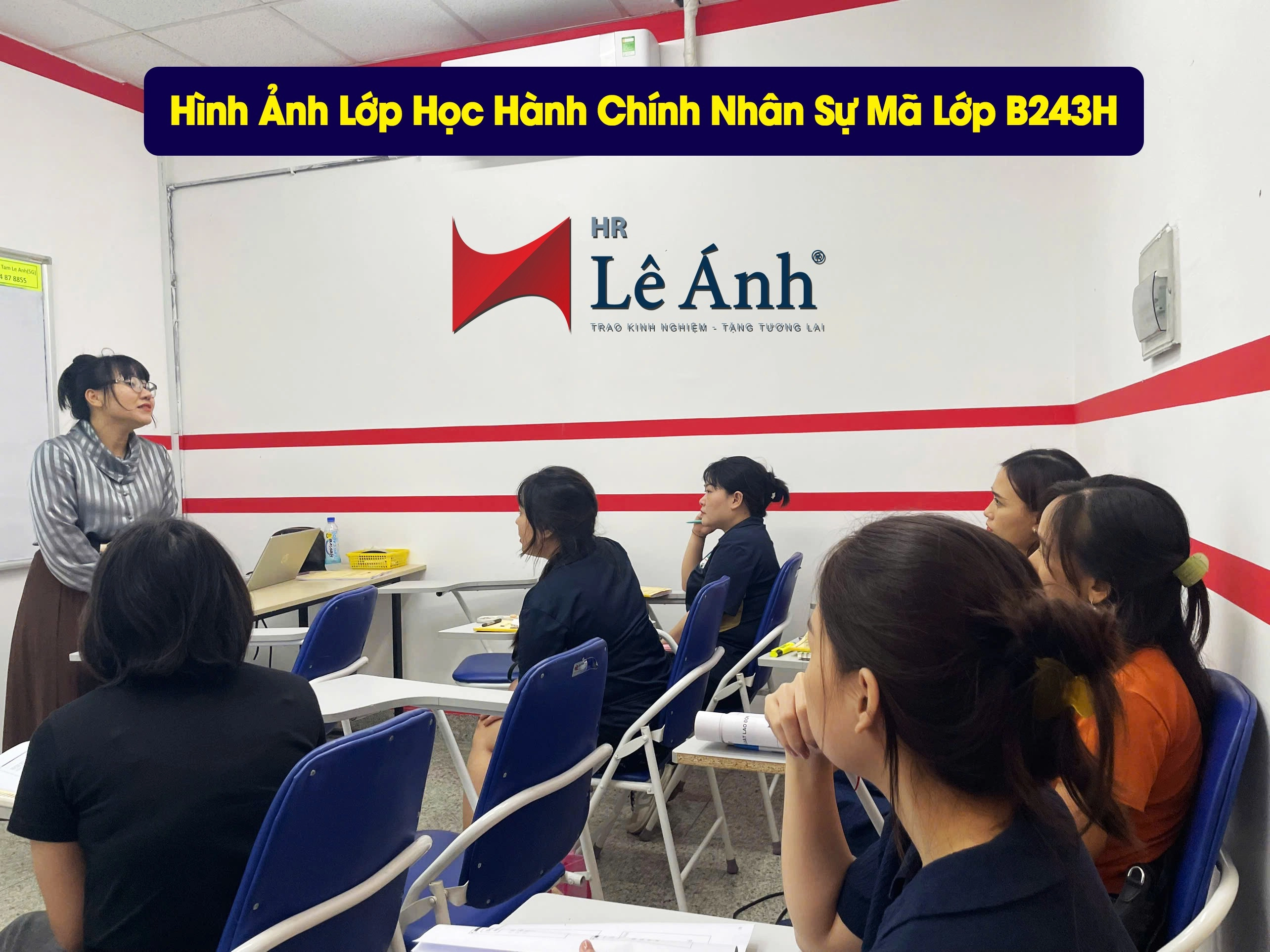 hình ảnh lớp học hành chính nhân sự tại hồ chí minh tối thứ 3-5