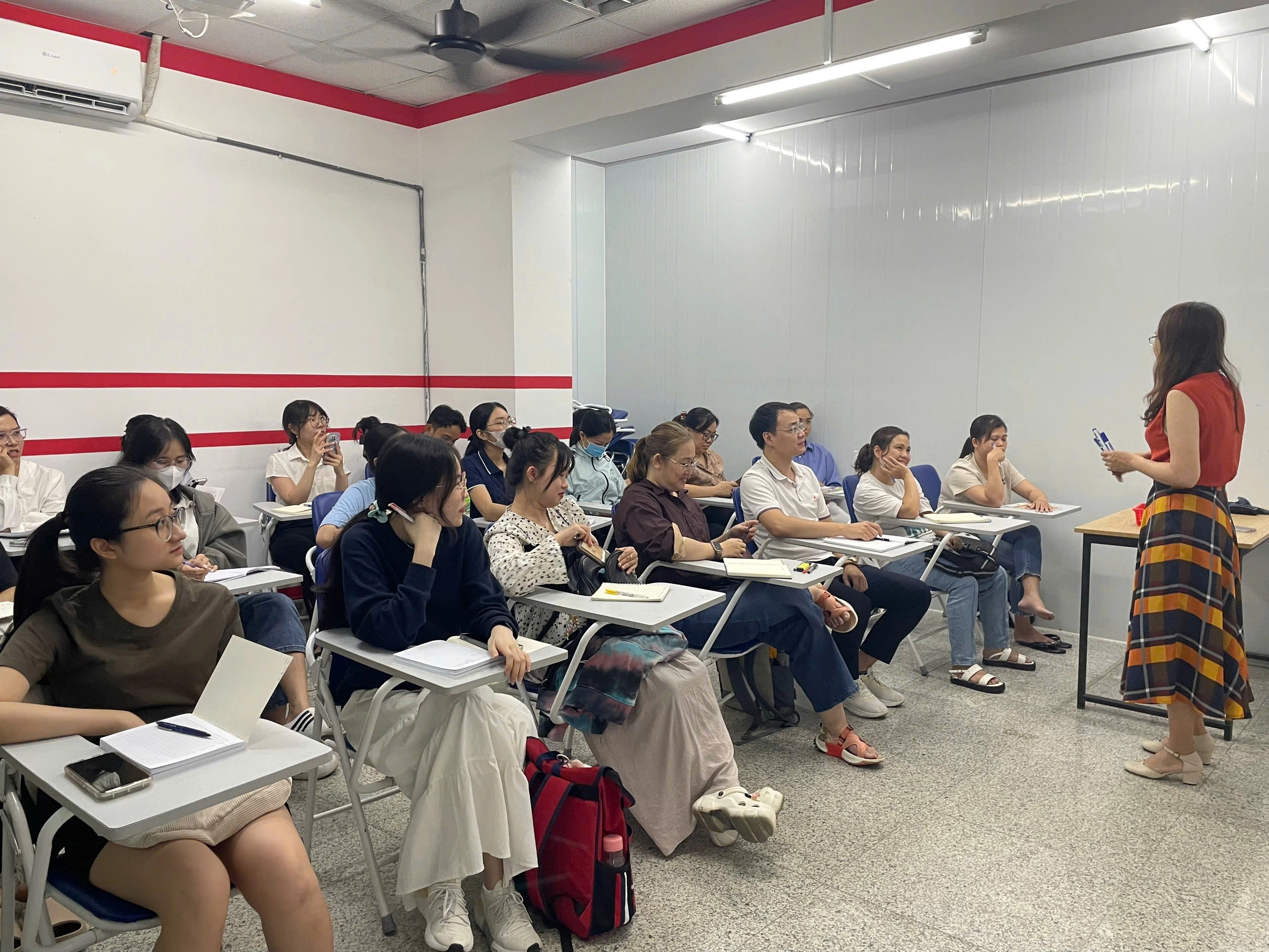 Khóa Học Hành Chính Nhân Sự