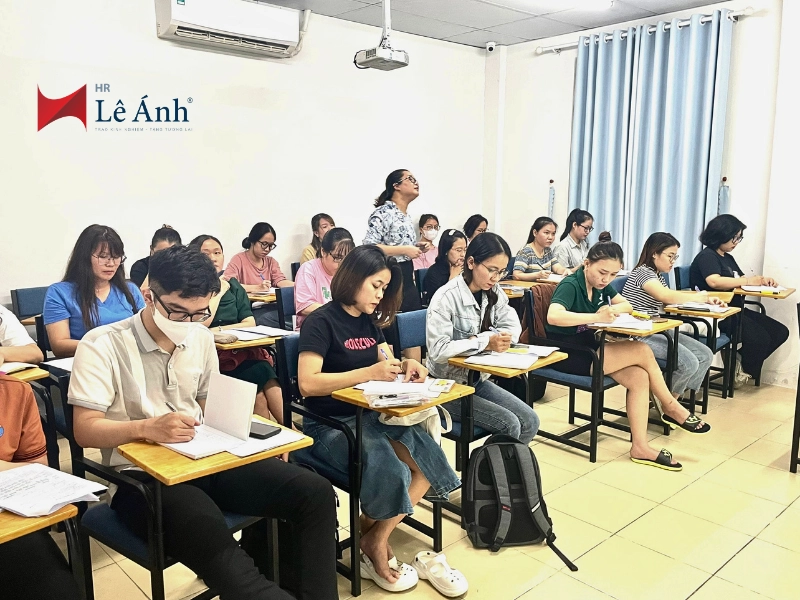 Ảnh lớp học Hành Chính Nhân Sự tại Lê Ánh HR