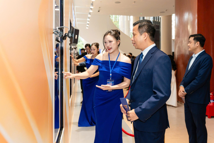 z7656722468588-618634ca57882c9922387d91d880a52b