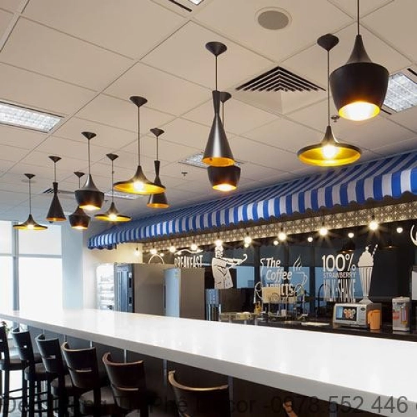 den-tha-quay-bar-2022