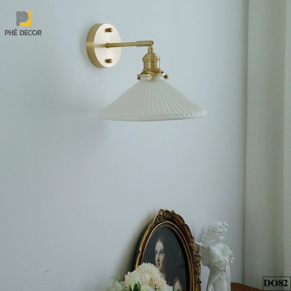 den-treo-tuong-chao-gom-gomn-do82-2-phedecor