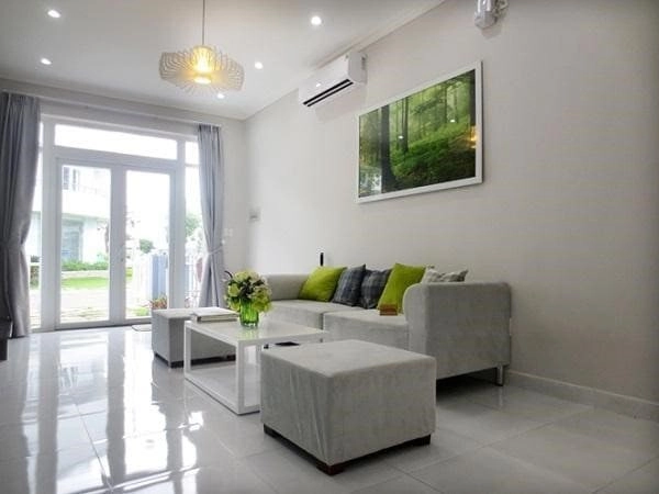 trang-tri-phong-khach-nho-42