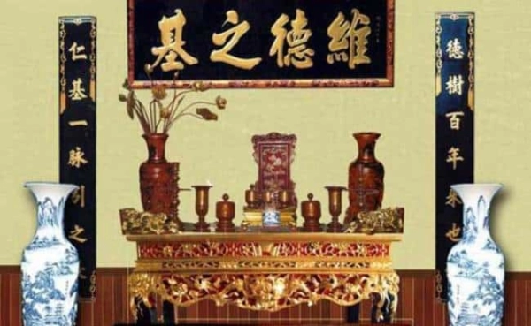 tranh-treo-ban-tho-7