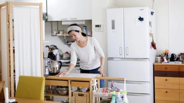 cach-sap-xep-nha-bep-gon-gang-sach-se-10