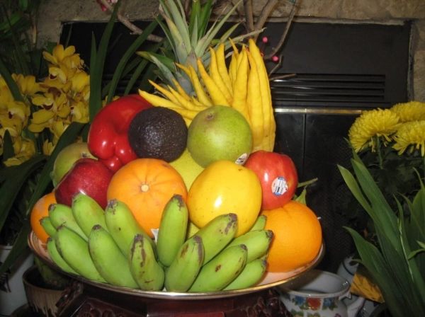 ve-nha-moi-nen-cung-trai-cay-gi-11